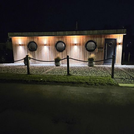 Humberston Boathouse Lodge & Hot Tub - Cleethorpes Beach Cabin Chalet Ngoại thất bức ảnh